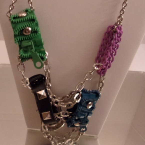 NWT DESIGNER FUNKY EFM NECKLACE EARRINGS & BRACELE - Picture 2 of 5